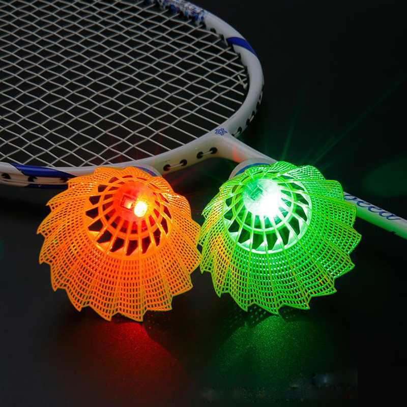 WELKIN 4pcs Dark Night LED Glo - Badminton Nylon Shuttlecock recension och pris